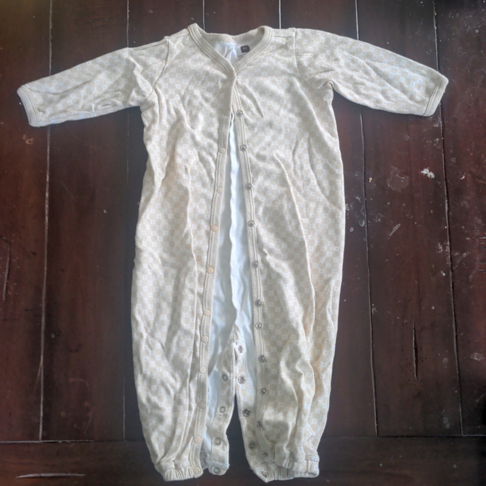 Tea Collection long-sleeved pj onesie
